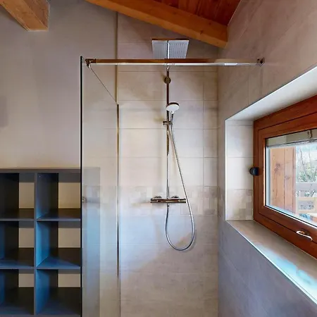 Chalet Grand Croix - Standing - 8, 10 Pers