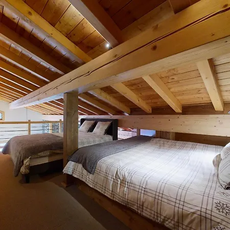 Grand Croix - Standing - 8, 10 Pers Chalet Lanslebourg-Mont-Cenis